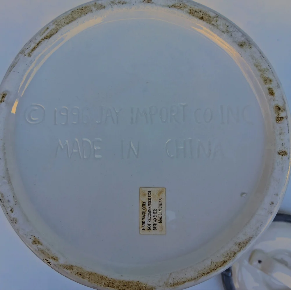 Elegant Ceramic Cookie Jar with Blue Accents - Picture 9 of 10